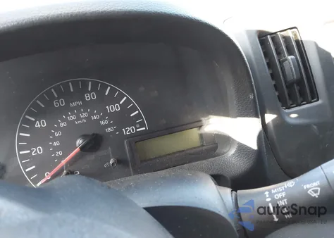 2015 Nissan Nv200 Sv z USA, uszkodzony, nr VIN 3N6CM0KN4FK697312